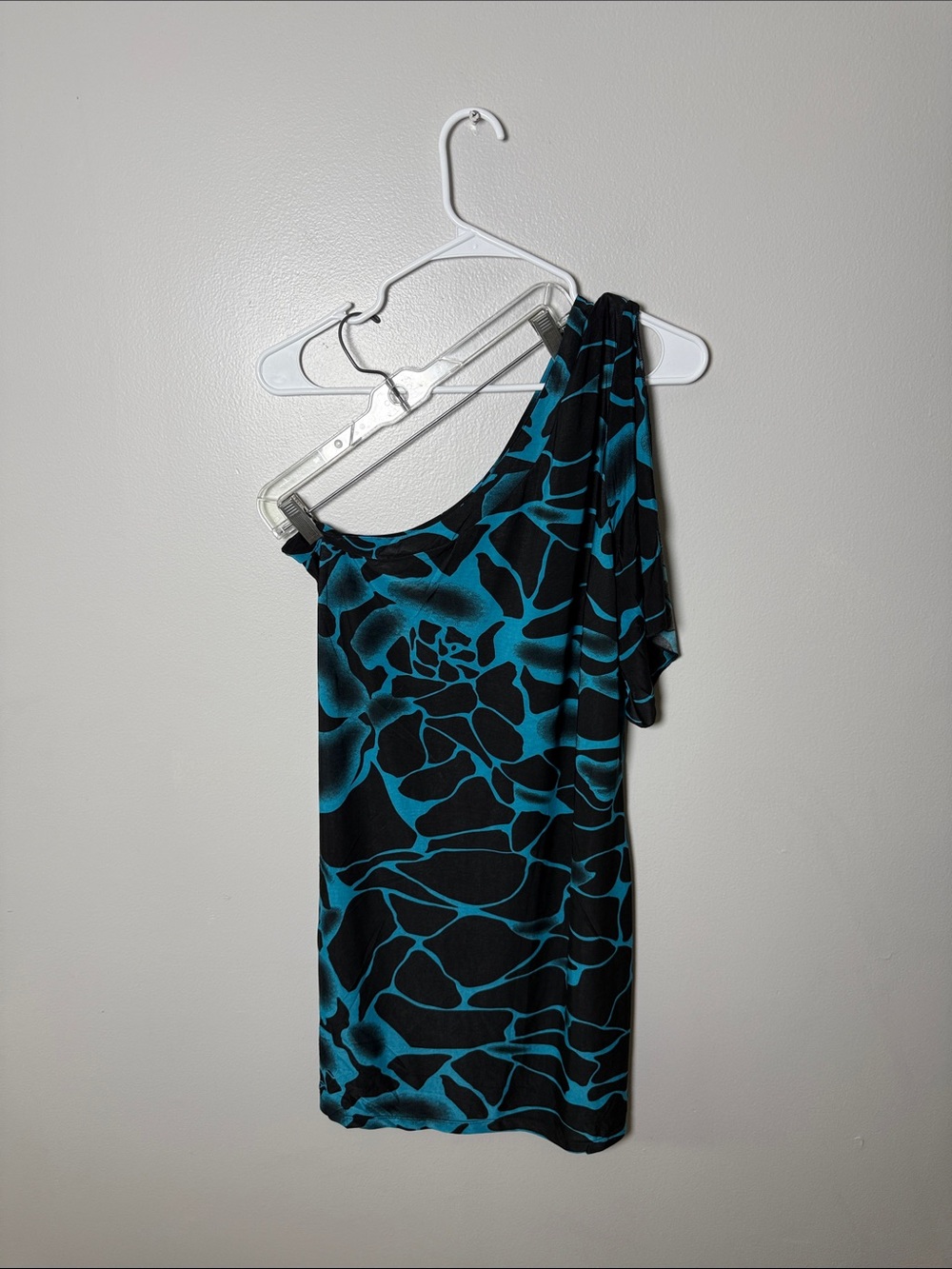 MT Collection Black and Turquoise Floral One-Shoulder Dress Size XL